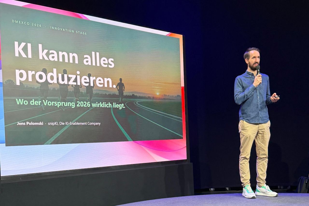 Vortrag von Jens Polomski auf der Innovation Stage der DMEXCO 2026
