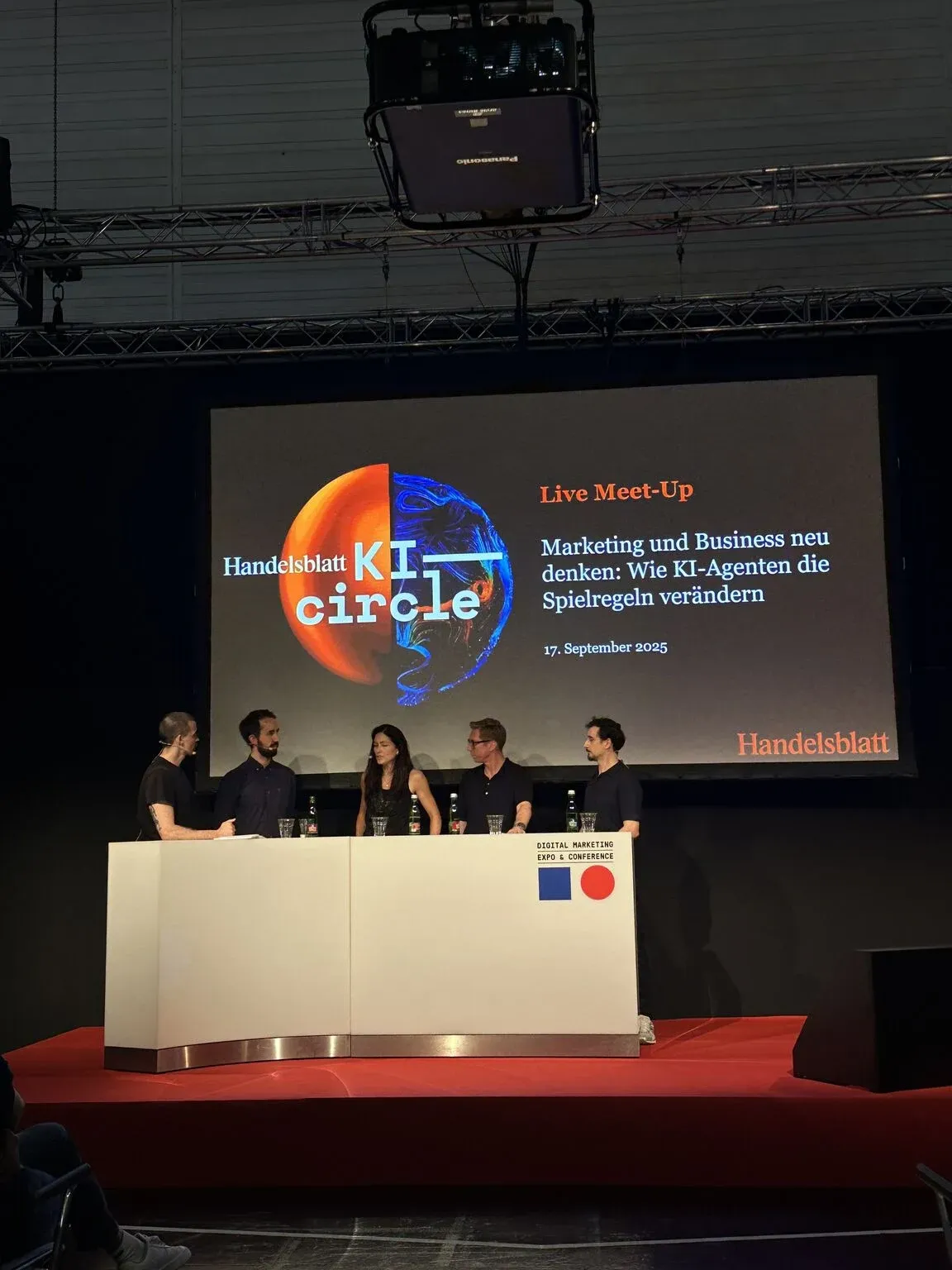 Jens Polomski beim Handelsblatt KI Circle auf der DMEXCO 2025